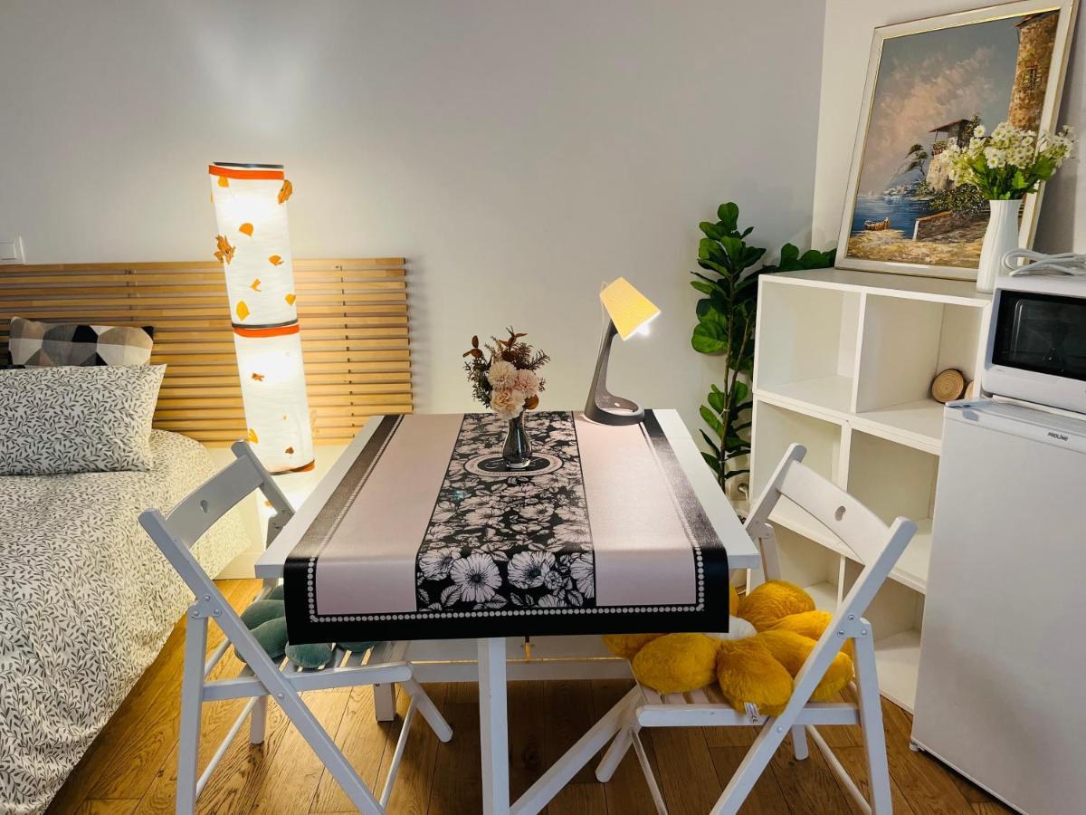 Dream Dwell Paris- The 6Th District Paris Historical Apartment Near Montparnasse エクステリア 写真
